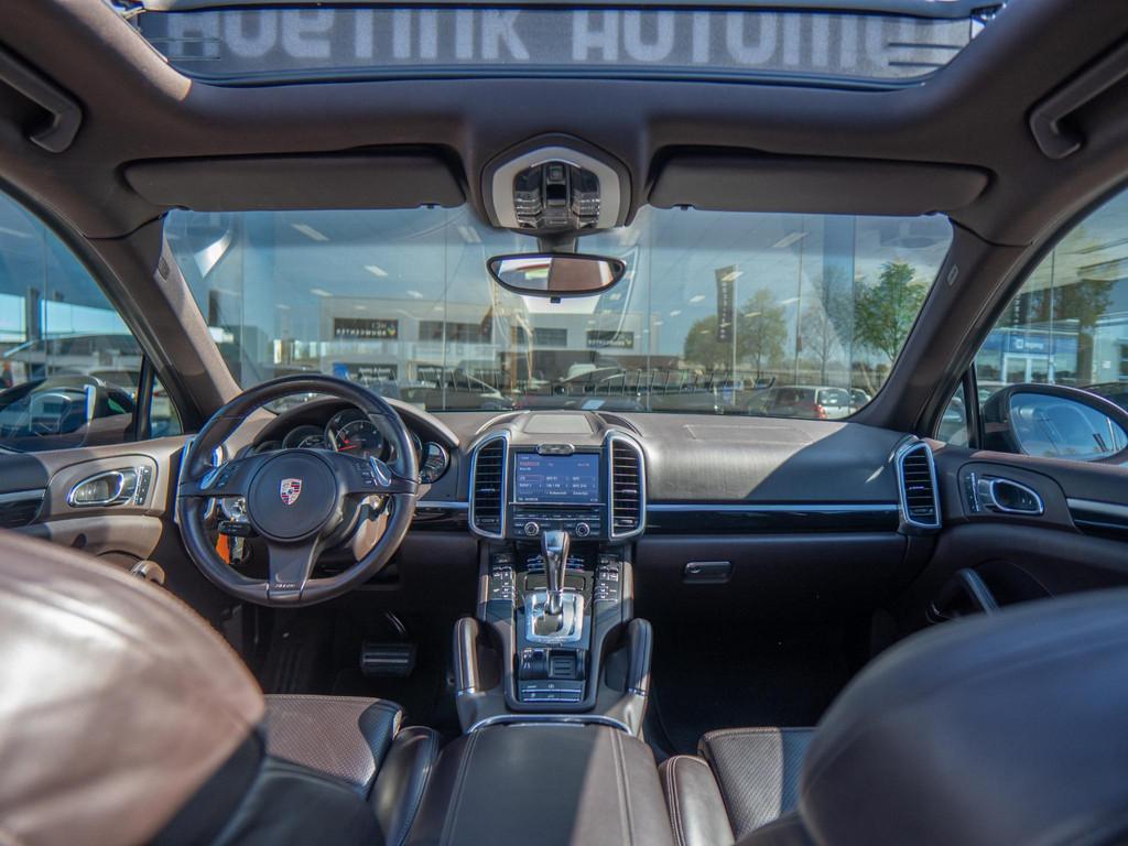 Porsche Cayenne 3.0 D | Pano | Afn trekhaak | PDLS koplampen, Auto's, Porsche, Automaat, Gebruikt, 255 €/maand, Leder en Stof