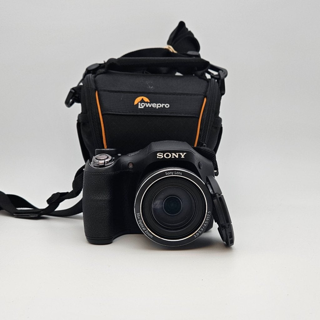 Sony Cybershot DSC-H300 Compactcamera in Zeer Nette Staat, Sony, Zo goed als nieuw, Support@sony.com, 1-7-1 Konan, Minato-ku
Tokyo 108-0075
Japan