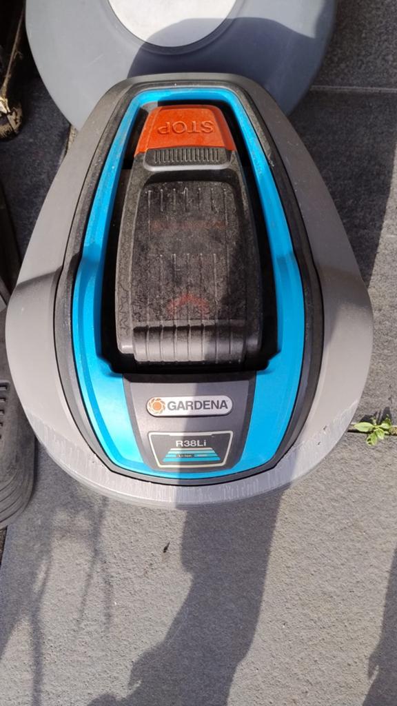 Gardena R38Li Robotmaaier - 2017 in prijs verlaagd, Ophalen of Verzenden, Gebruikt, Minder dan 20 cm, Gardena
