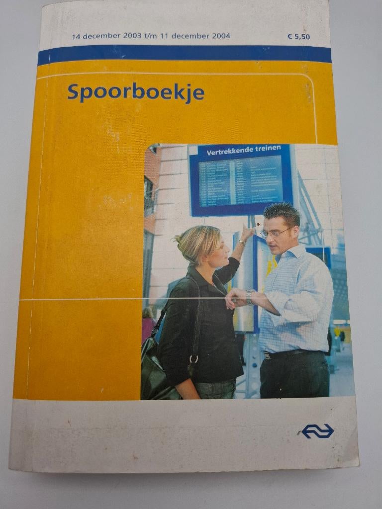spoorboekje NS 2004, Verzamelen, Spoorwegen en Tramwegen, Verzenden, Gebruikt, Trein, Boek of Tijdschrift