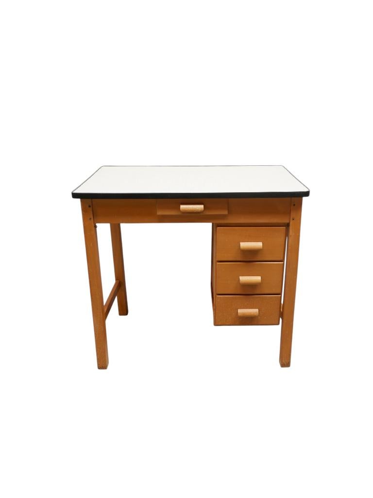 Vintage Bruynzeel bureau, Ophalen, Gebruikt, 51 cm, Kinderbureau
