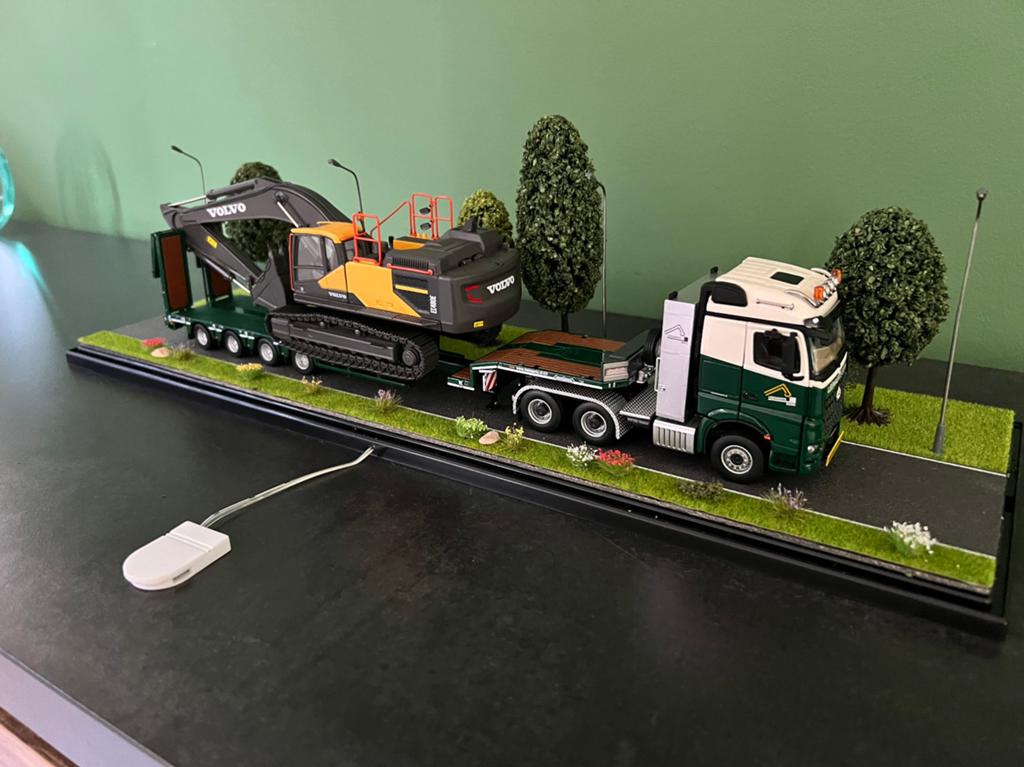 IMC Mercedes Arocs Leenaerts Born, Hobby en Vrije tijd, Modelauto's | 1:50, Ophalen of Verzenden, Nieuw, Bus of Vrachtwagen, Overige merken