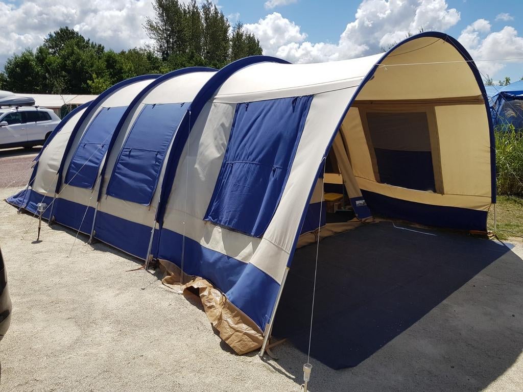 Ruime tunneltent voor 5 personen (Vrijbuiter, Michigan), Caravans en Kamperen, Tenten, Ophalen, Gebruikt, Tot en met 5
