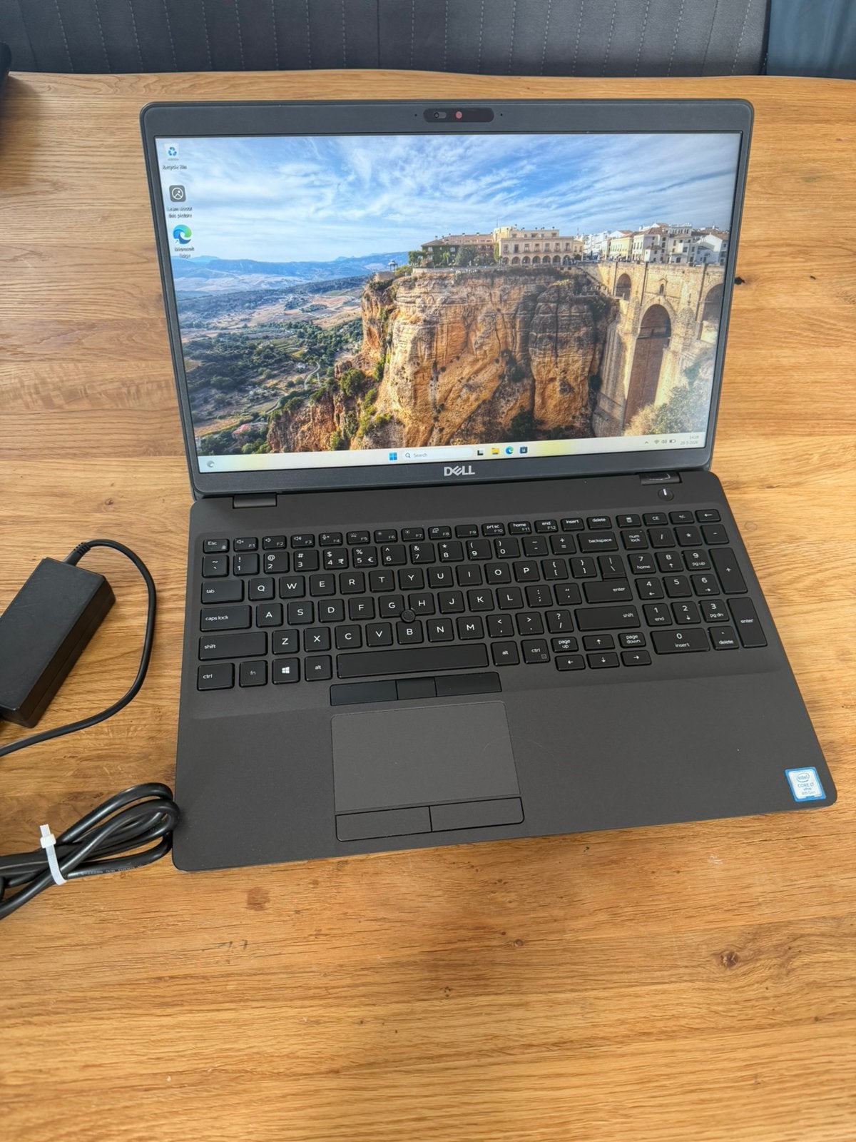 Dell Latitude 5500 in mega goede staat! I7, 16GB Ram, Ophalen of Verzenden, Zo goed als nieuw