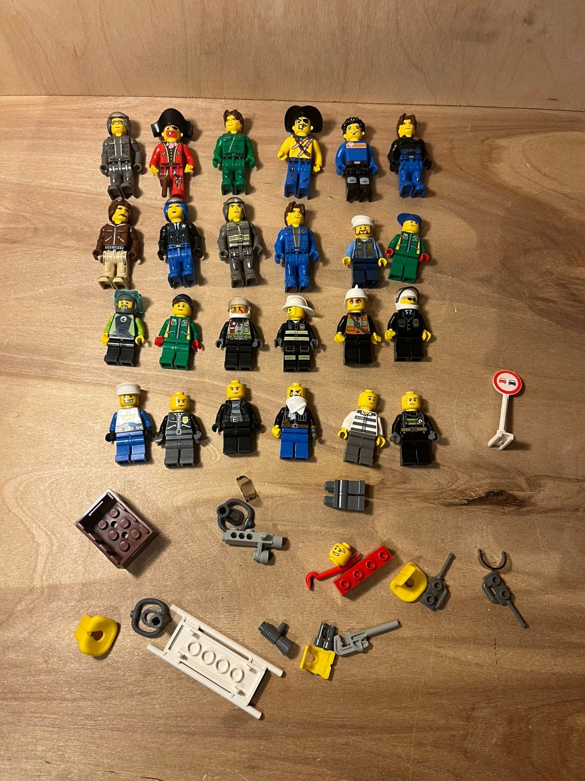 097 - Lego Partij/Lot Minifiguren/Accessoires, Ophalen of Verzenden, Gebruikt, Minifiguur, Lego