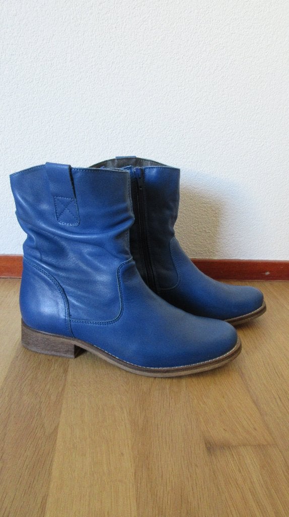 Halfhoge laarzen Cellini, Hoge laarzen, Blauw, Cellini, Nieuw