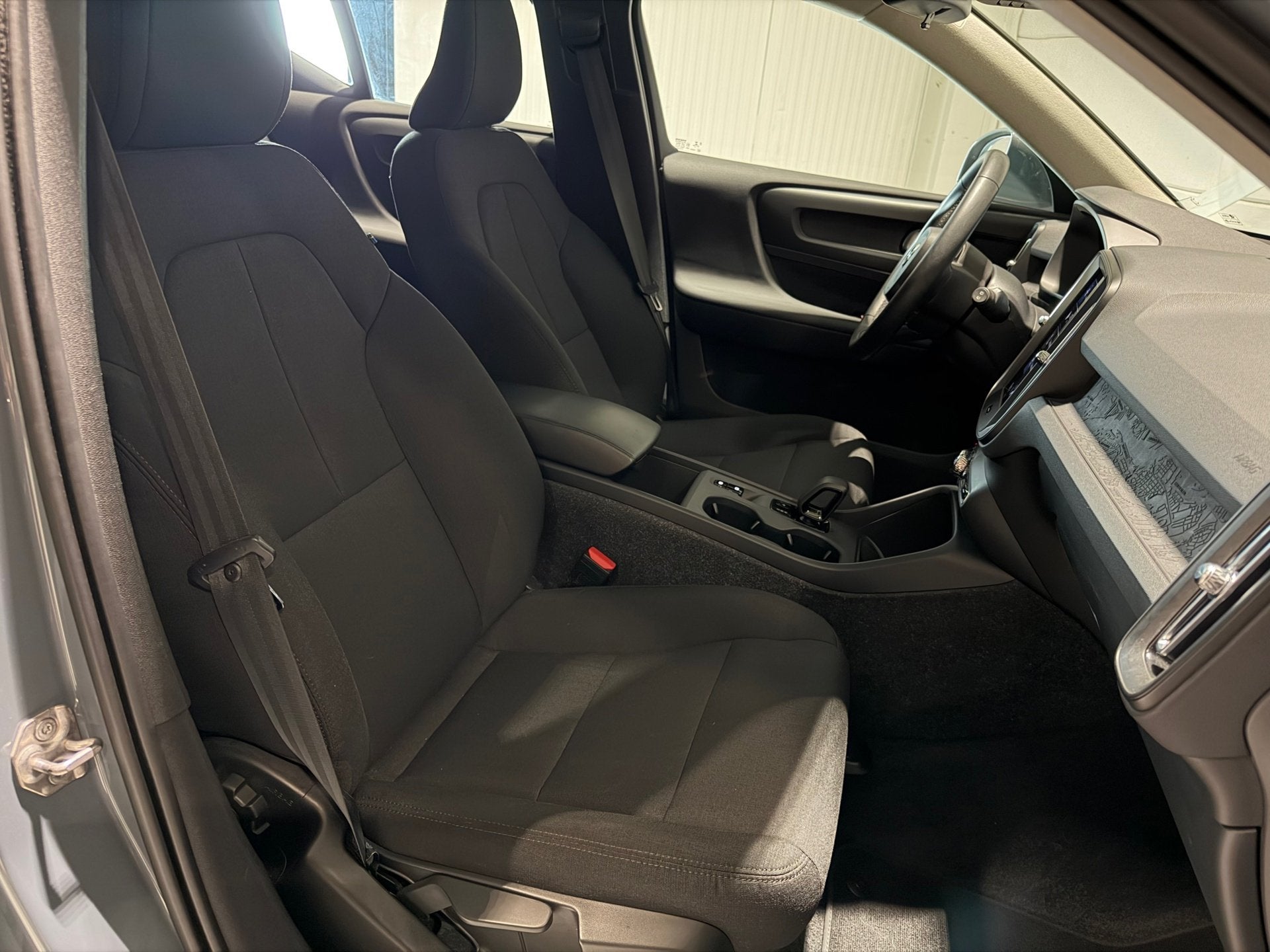 Foto 21 van Volvo XC40 1.5 T3 Business Pro - Automaat - LED - Dealer Ond