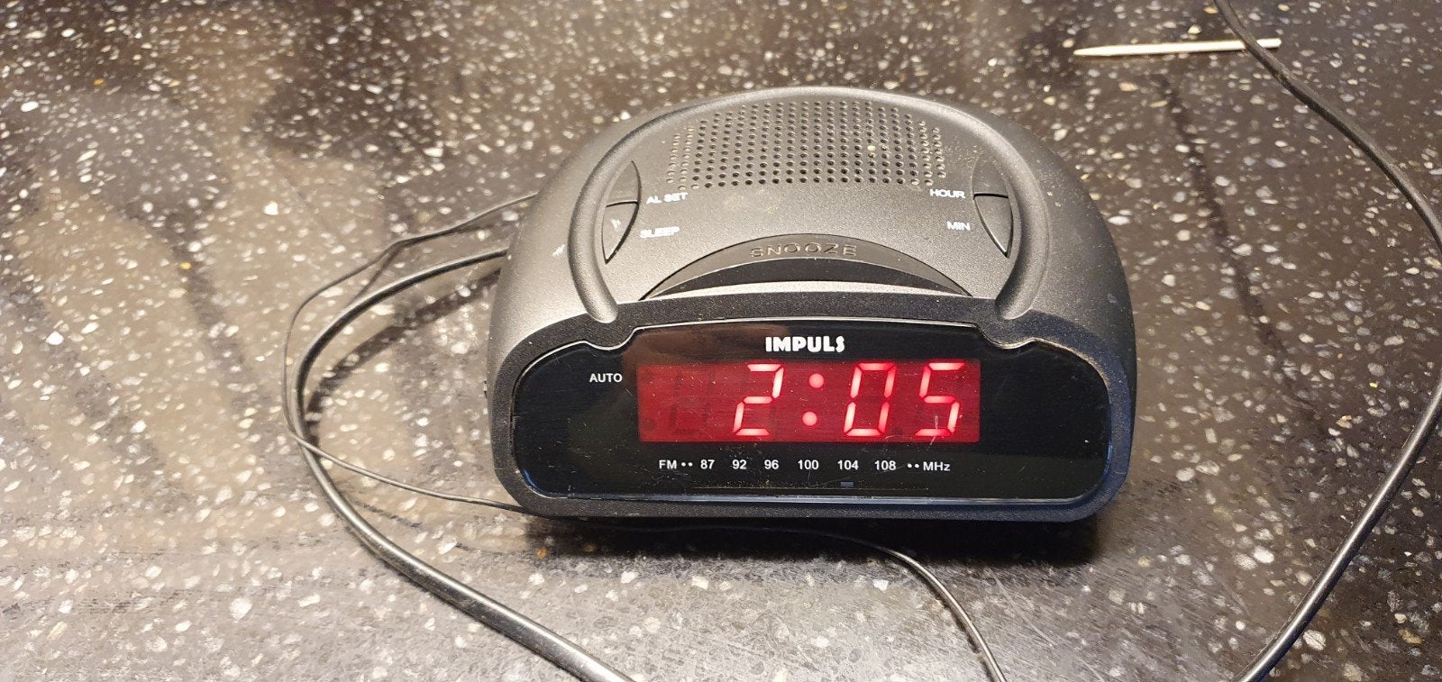 Impuls Wekkerradio - Digitale Klok met FM Radio, Ophalen of Verzenden