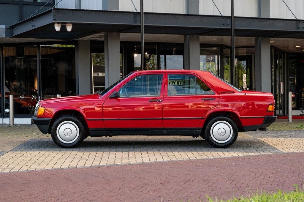 Mercedes-Benz 190 190 D (bj 1984, automaat), Automaat, Stof, Beige, Bedrijf
