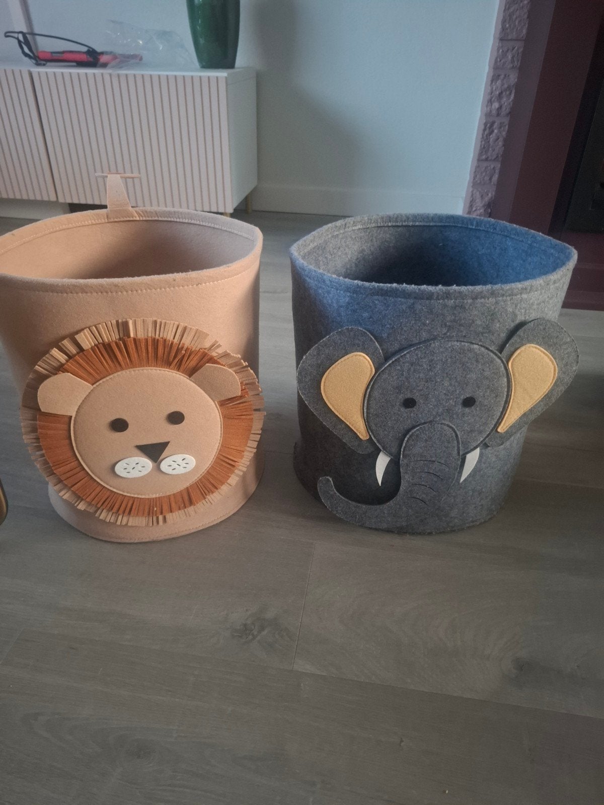 Leuke opbergmanden voor kinderkamer - Leeuw & Olifant, Ophalen, Zo goed als nieuw