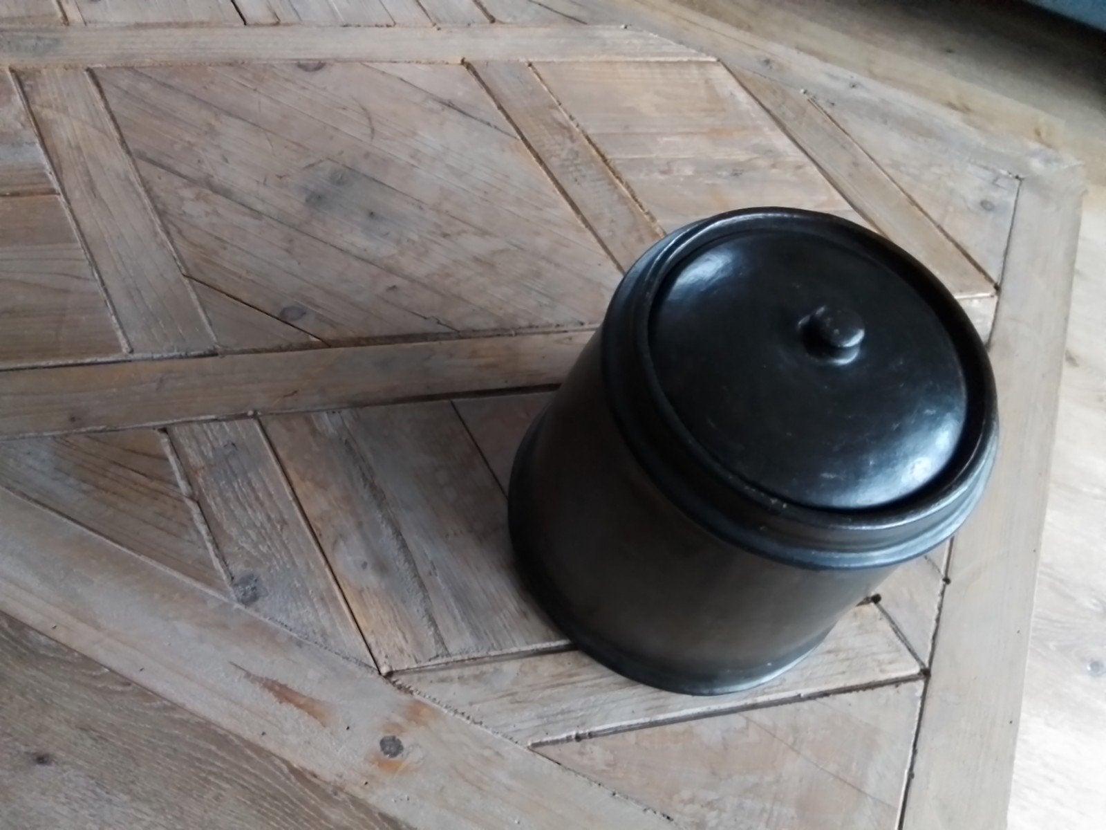Zware grote keramische pot met deksel, Ophalen, Minder dan 30 watt, E27 (groot), Gloeilamp