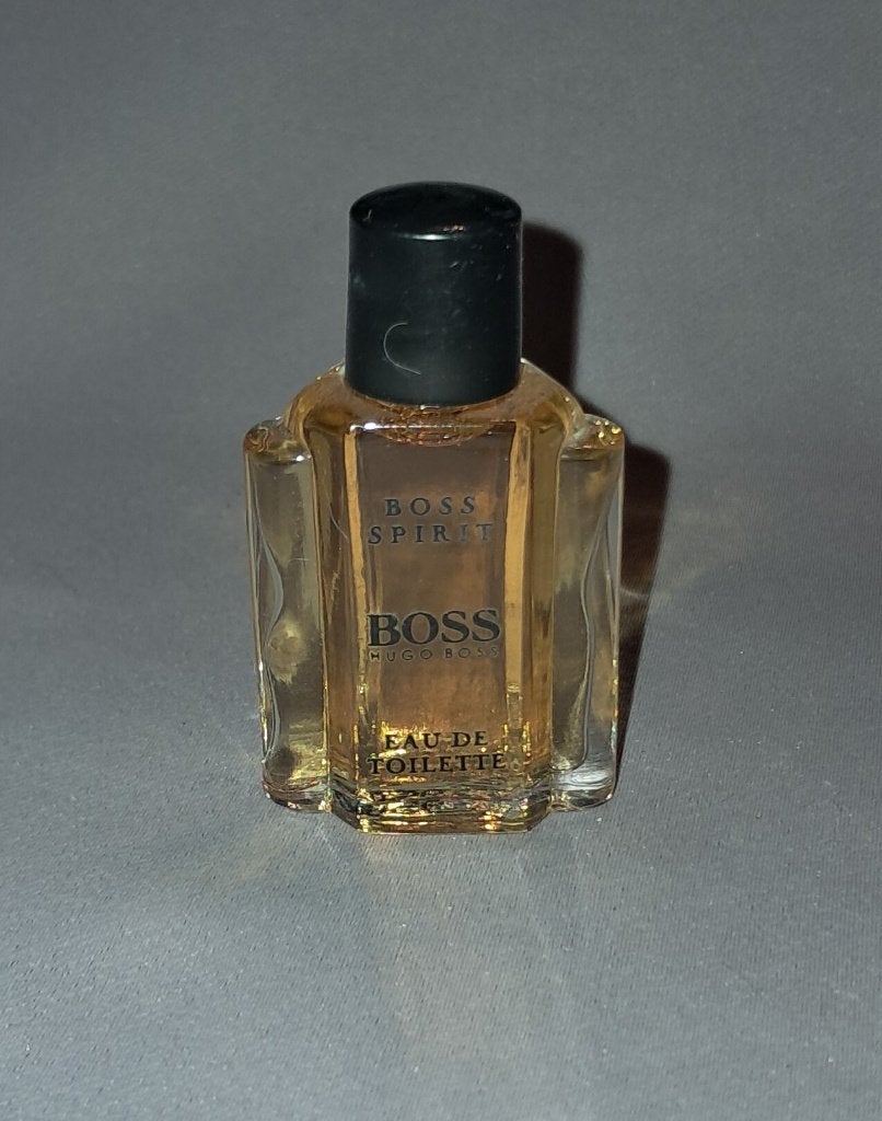 Volle parfum mini - Hugo boss spirit, Verzamelen, Ophalen of Verzenden, Zo goed als nieuw, Miniatuur, Gevuld