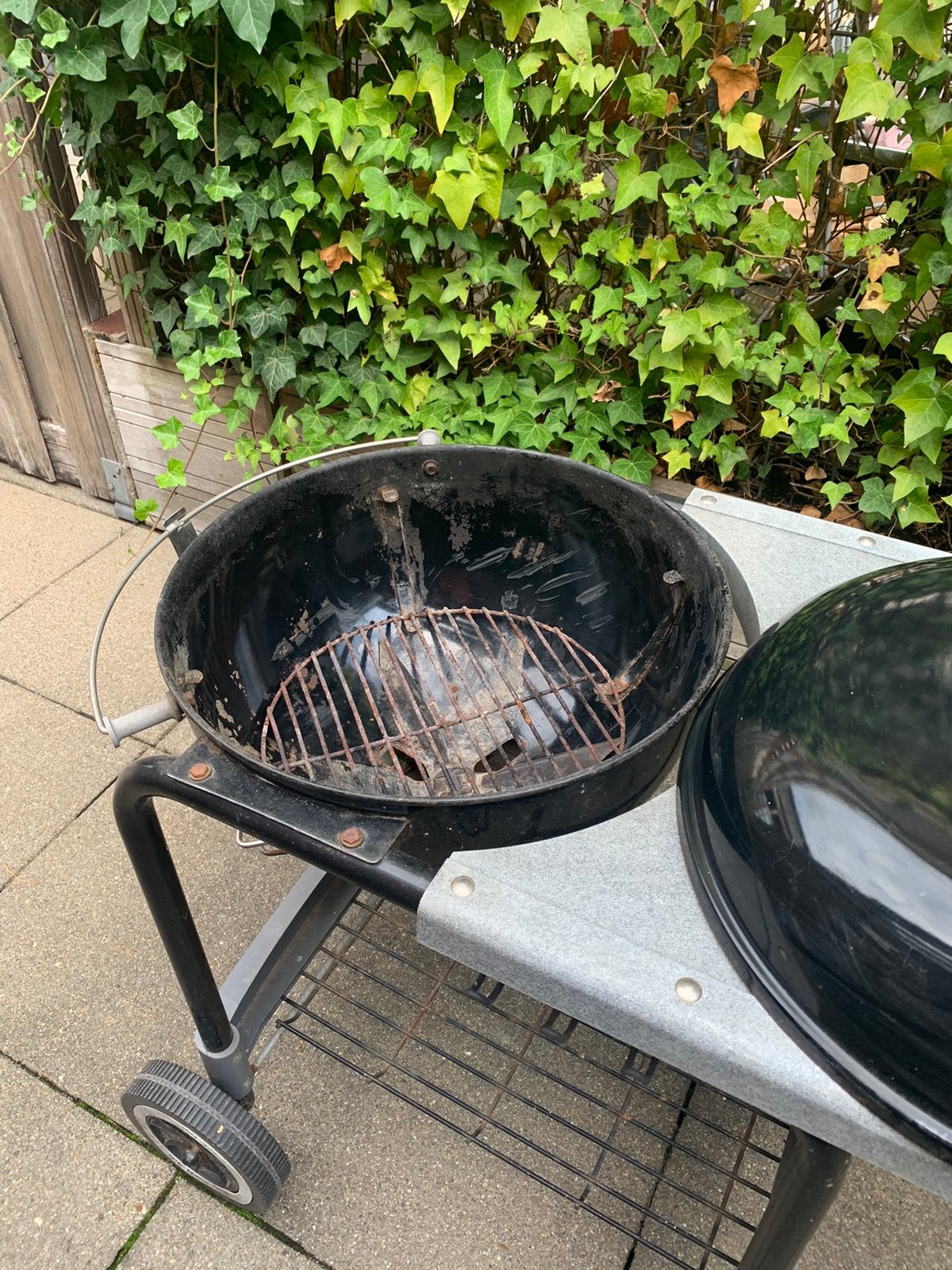 Weber met tafel, Ophalen of Verzenden, Zo goed als nieuw