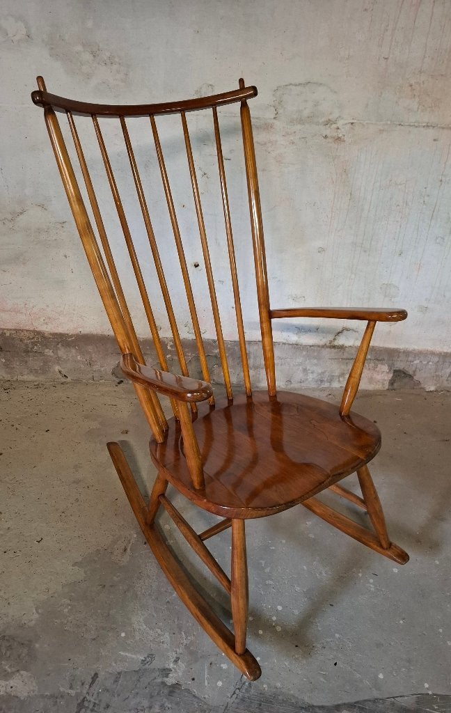 vintage schommelstoel de ster gelderland, Ophalen, Bruin, Zo goed als nieuw, Eén