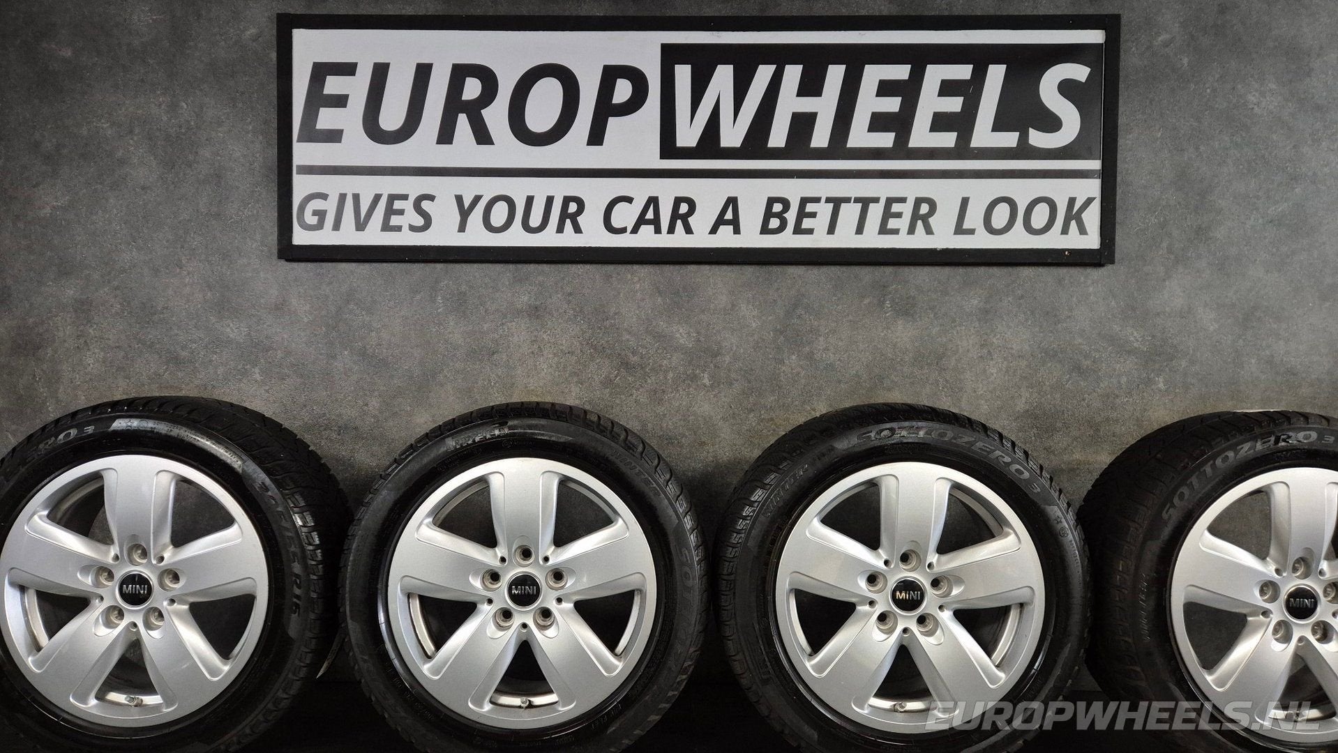 16 inch MINI Clubman F54 BMW F40 F44 velgen winterbanden, Auto-onderdelen, Gebruikt, -, Banden en Velgen, -
