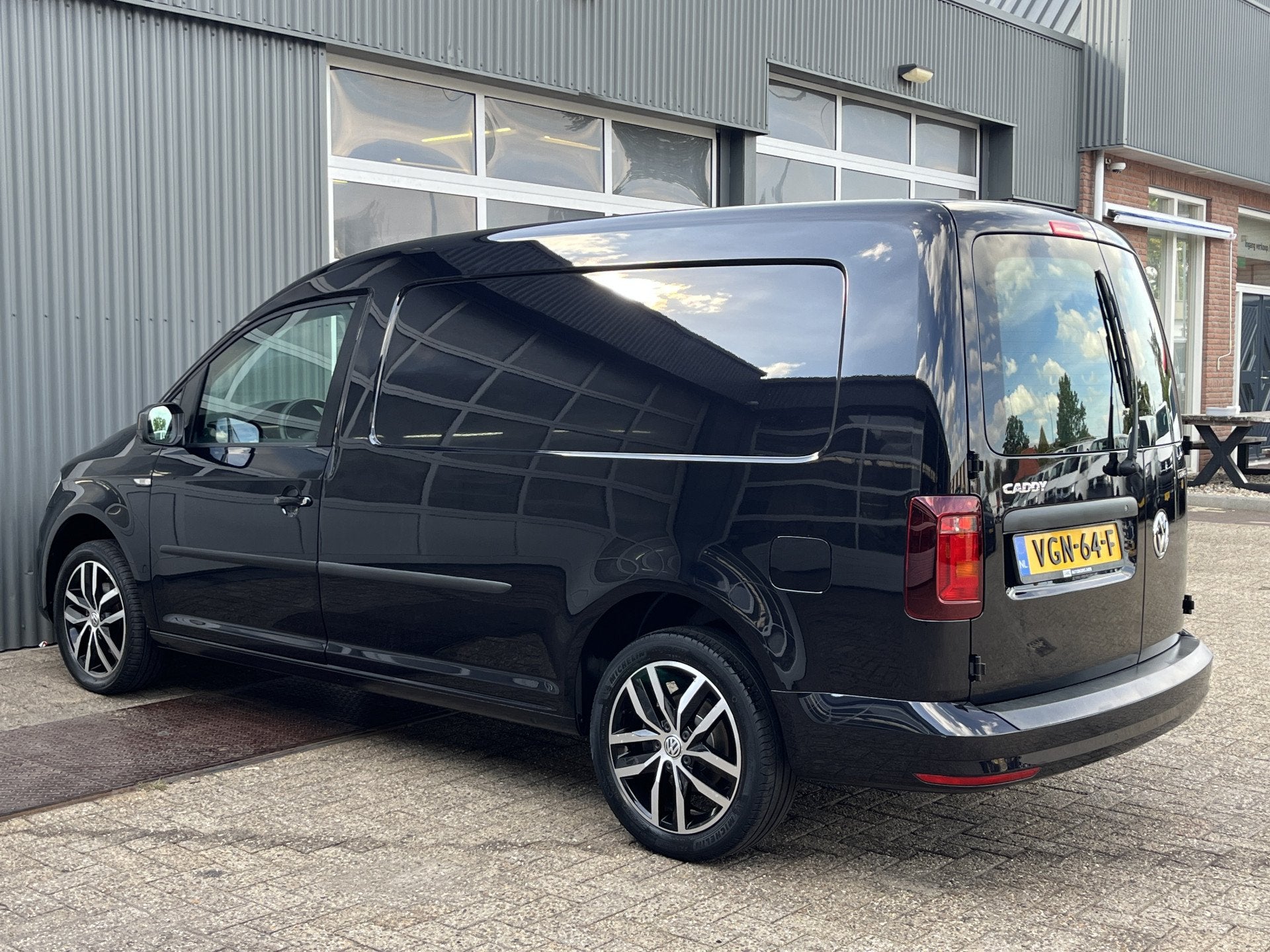 Volkswagen Caddy 2.0 TDI L2H1 BMT Maxi C-Edition Airco Cruis, Auto's, Stof, Gebruikt, 4 cilinders, Volkswagen