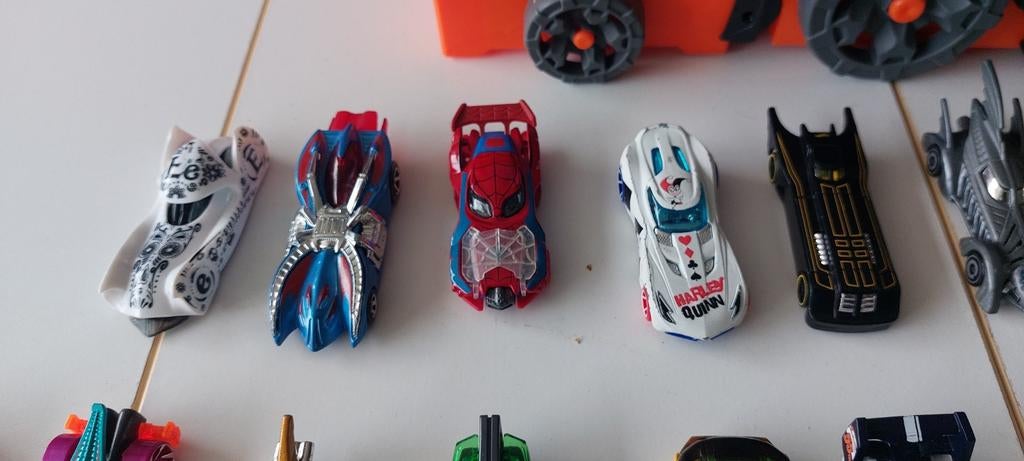 Hot Wheels RacerVerse Badman onsnappingsachtervolging, Ophalen of Verzenden, Zo goed als nieuw