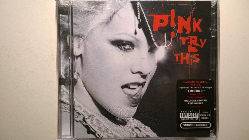 P!NK - Try This (CD + DVD), Cd's en Dvd's, Cd's | Pop, Zo goed als nieuw, Pop, Album, Inclusief DVD, Ophalen of Verzenden