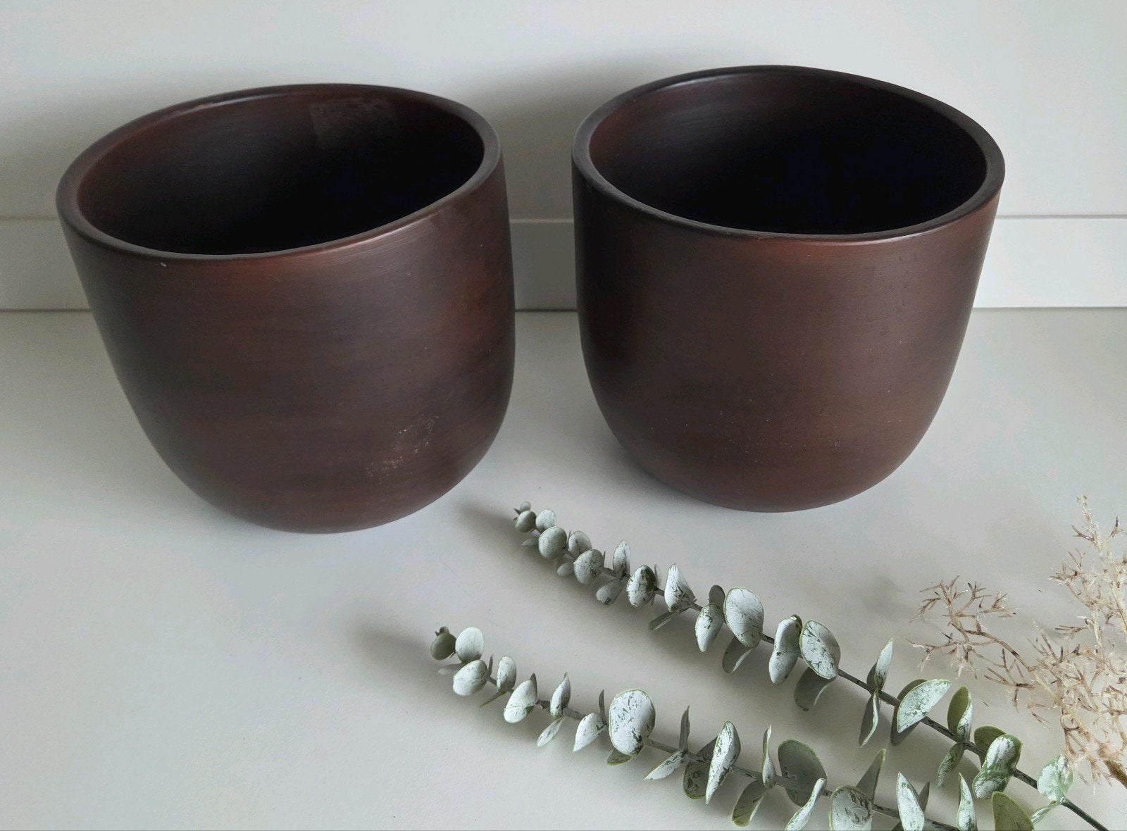 Set van 2 middelgrote bruine bloempotten H:18cm B:20cm, Ophalen, Gebruikt, Aardewerk, Binnen