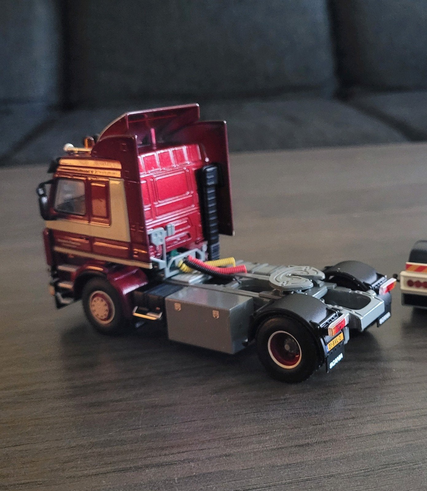 Scania 143 hendrik postma, Ophalen, Zo goed als nieuw, Bus of Vrachtwagen, MiniChamps