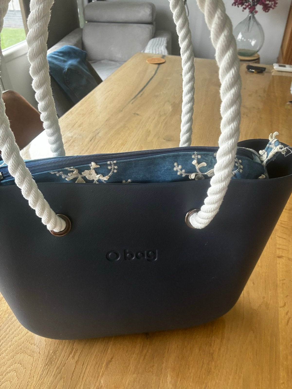 O bag tas met binnenvoering en touw hengsels, Sieraden, Tassen en Uiterlijk, Ophalen of Verzenden, Zo goed als nieuw, Blauw, Handtas