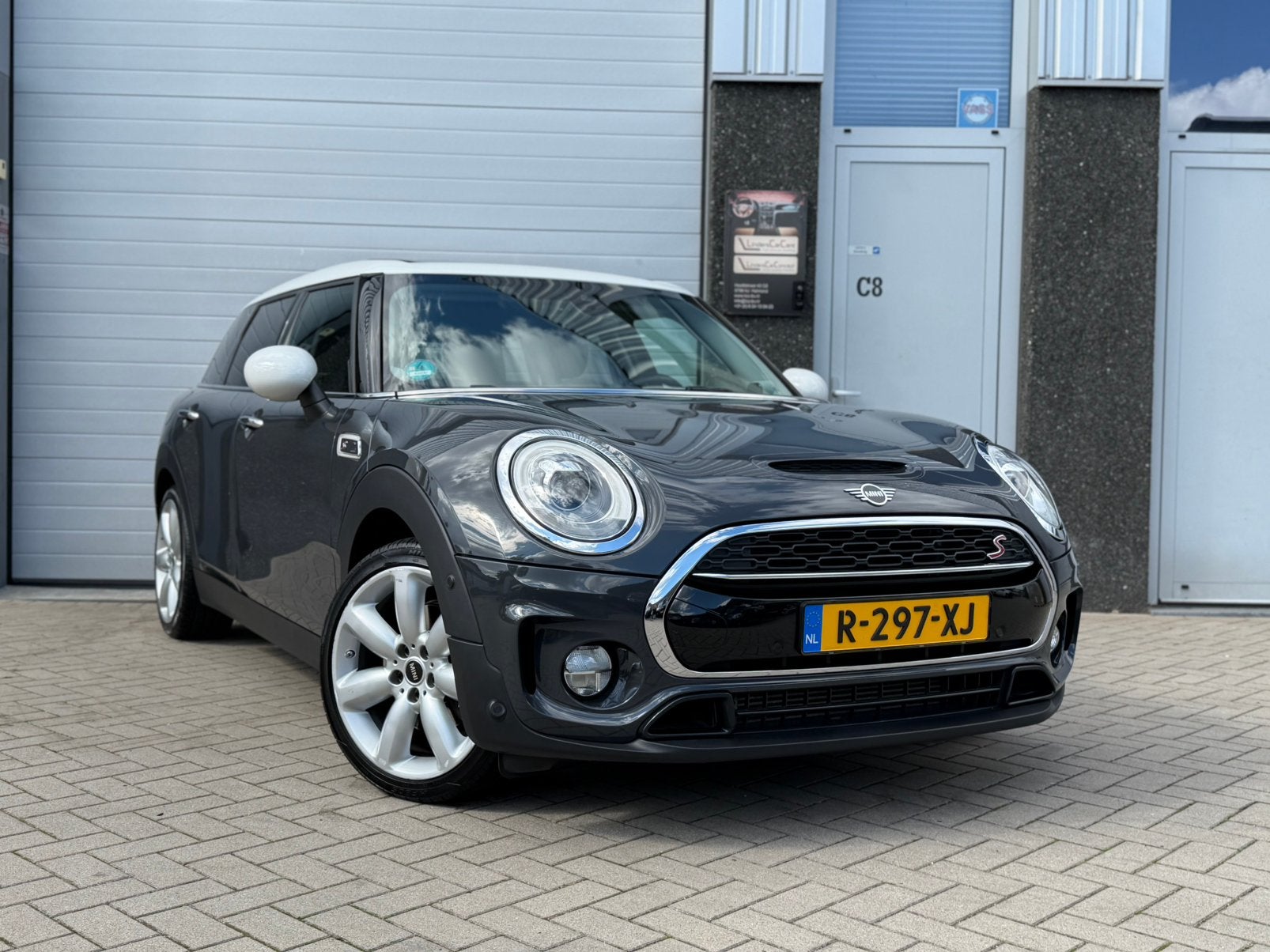 Mini Clubman Cooper S, Led, Pano, Leer, Climate, 1998 cc, Leder en Stof, 1365 kg, 17 km/l