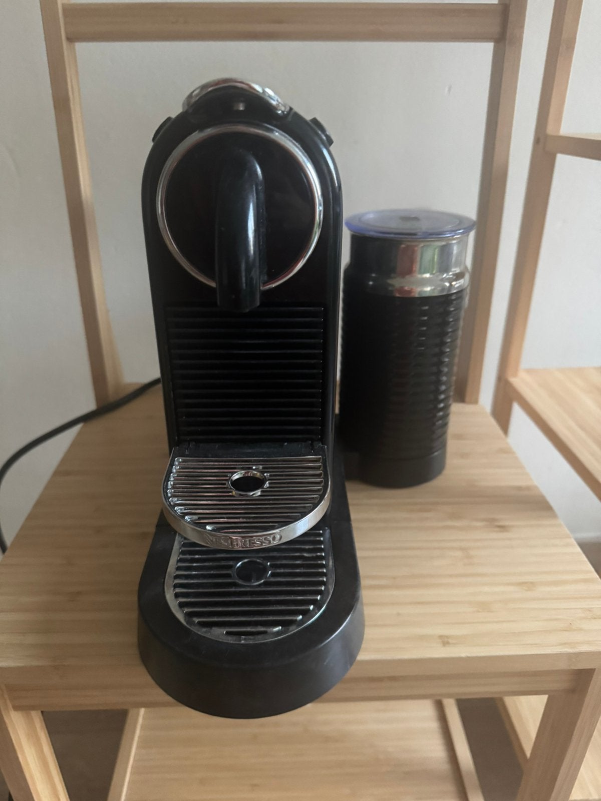 Nespresso CitiZ & Milk koffiemachine, Witgoed en Apparatuur, Koffiezetapparaten, Ophalen, Gebruikt, Koffiemachine