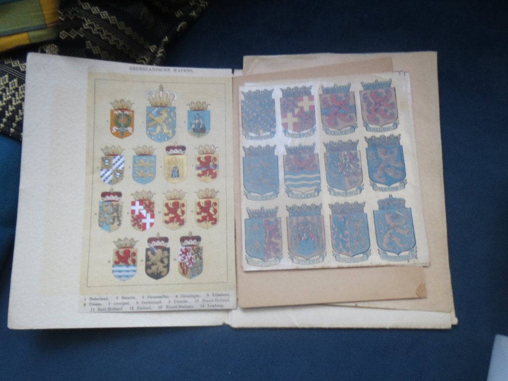 vintage  heraldiek, Ophalen of Verzenden