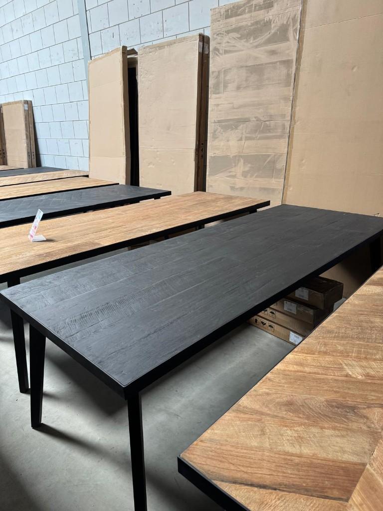 Eettafel OMG rosb026 l Whoon l Room108 l van €1459 voor €435, Ophalen, 200 cm of meer, 50 tot 100 cm, Zo goed als nieuw