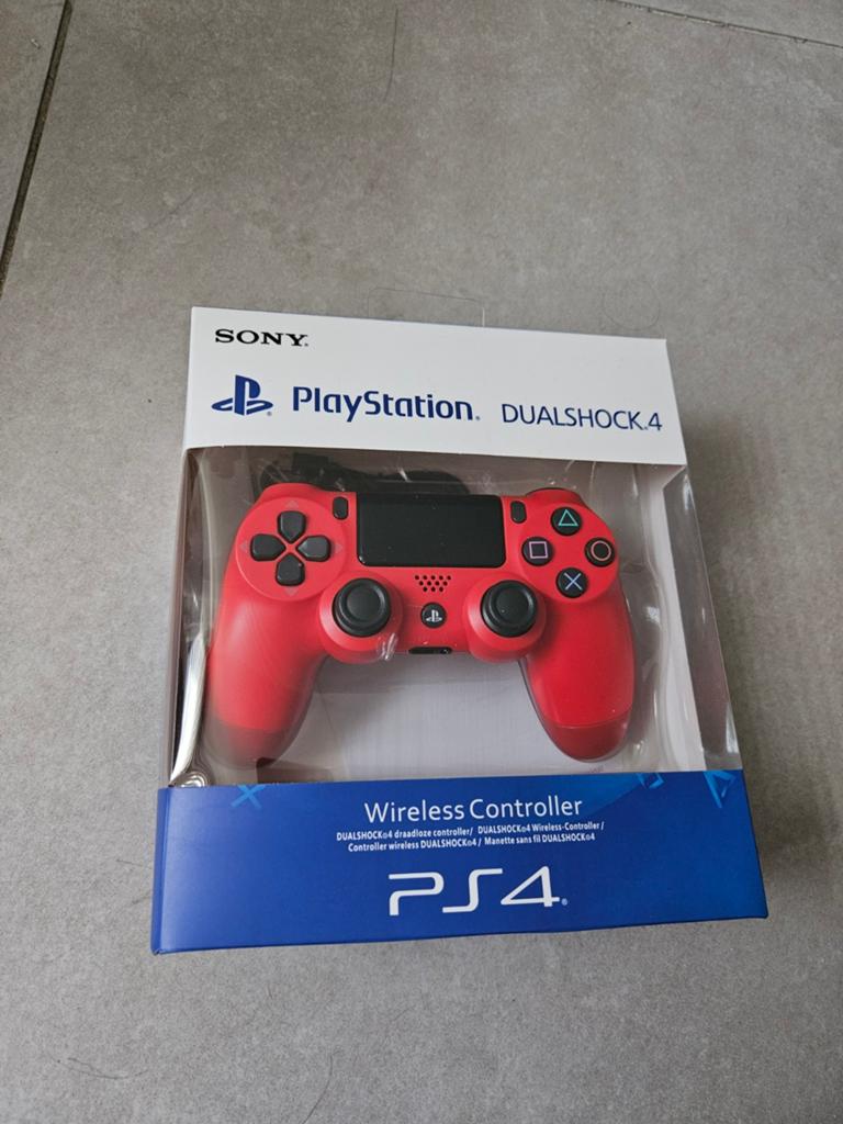Nieuwe Rode PS4 Wireless Controller, Spelcomputers en Games, Spelcomputers | Sony PlayStation 4, Ophalen of Verzenden, Nieuw, Met 1 controller