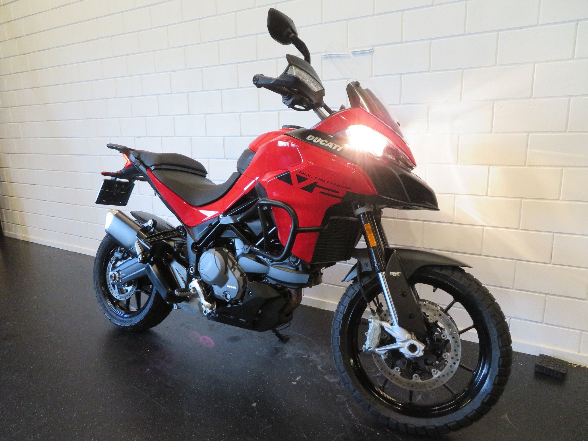 Ducati Multistrada V2 NIEUWSTAAT! HISTORIE, Motoren, Motoren | Ducati, 890 cc, Bedrijf, Toermotor