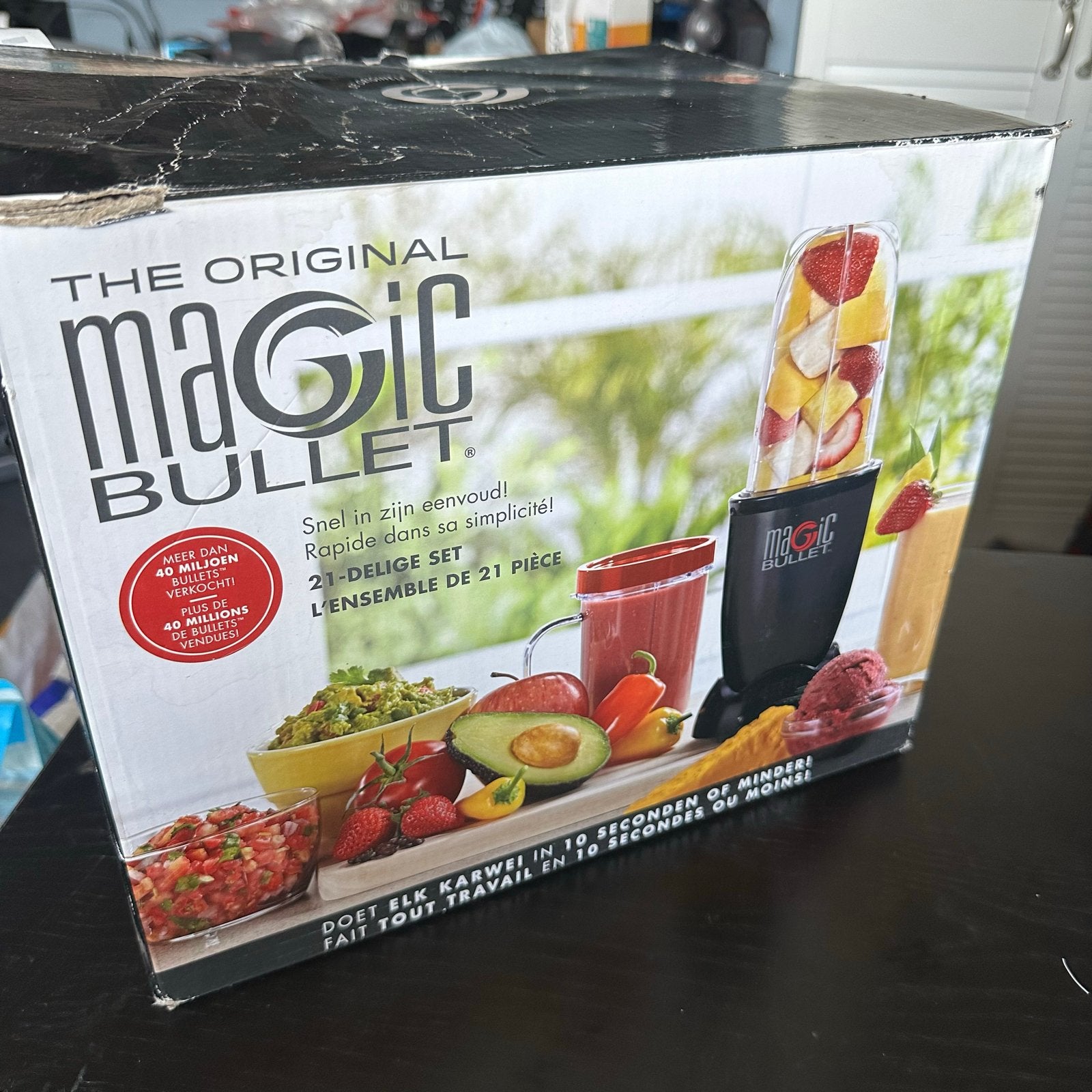 Originele Magic Bullet Blender 21-delige set - Zo goed als n, Ophalen of Verzenden, Zo goed als nieuw, D, W