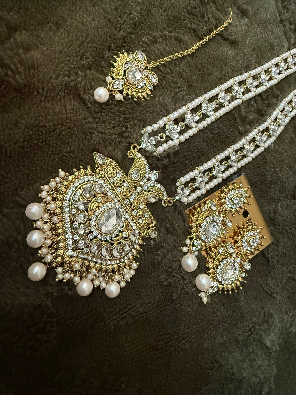 Nieuwe Indiase Ranihaar met Tikka - Goudkleurig, Overige materialen, Nieuw, Ophalen of Verzenden, Goud