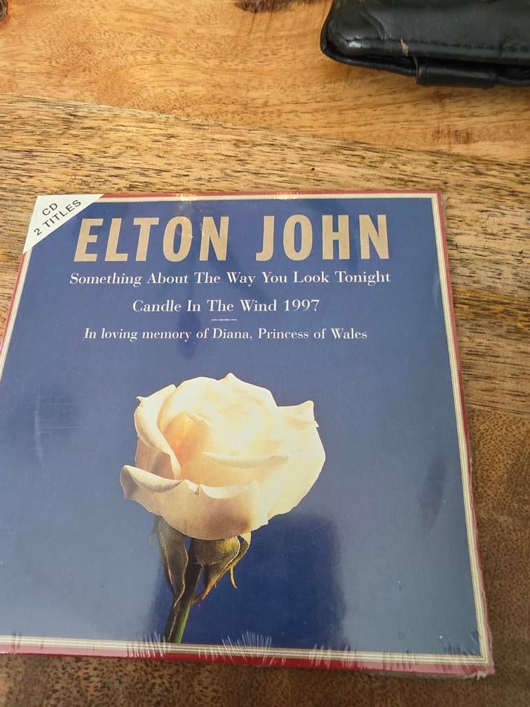 Elton John CD - Candle In The Wind 1997 (2 nummers), Ophalen of Verzenden, 1990 - 1999, Nieuw in verpakking