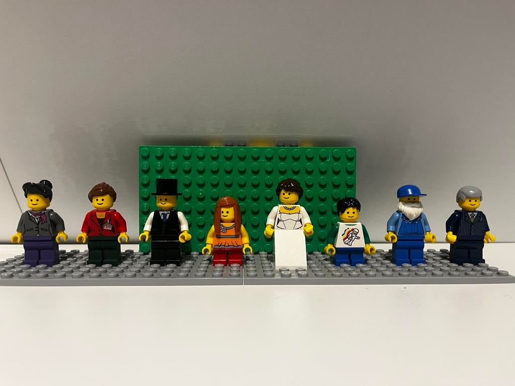 Minifiguren uit de legoset 10224, Ophalen of Verzenden, Zo goed als nieuw