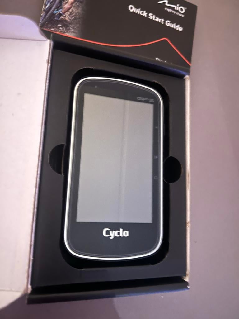 Mio Cyclo 405 GPS Fietsnavigatie - Zo goed als nieuw, Fietsen en Brommers, Fietsaccessoires | Fietscomputers, Ophalen of Verzenden