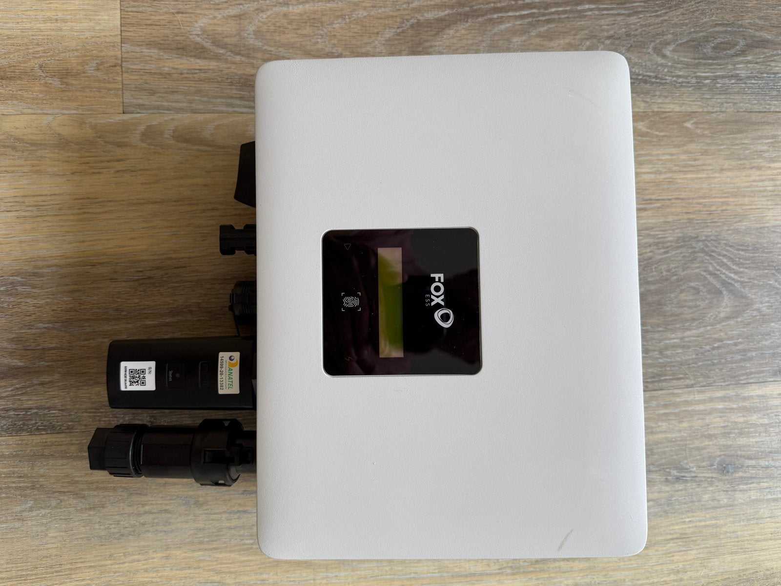 FoxESS S2000-G2 Micro-omvormer voor zonnepanelen, Ophalen of Verzenden, Gebruikt, Overige typen, 200 wattpiek of meer