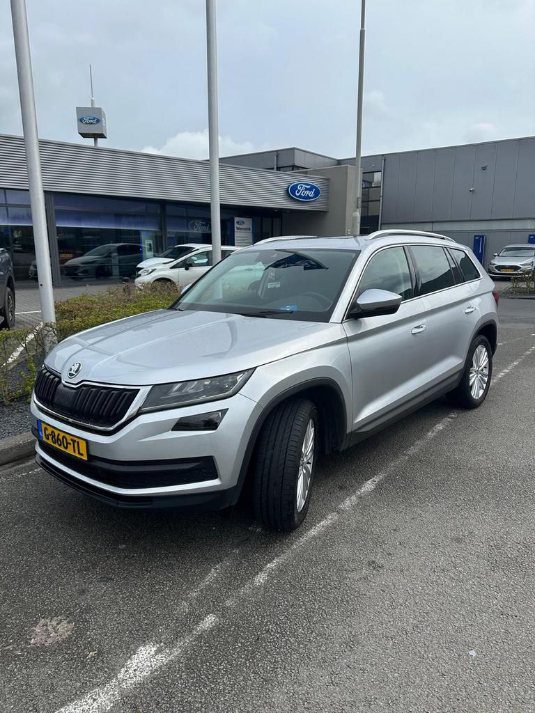 Skoda Kodiaq 1.5 7pl. 2019, Auto's, Skoda, 4 cilinders, 7 stoelen, Origineel Nederlands, 1524 kg