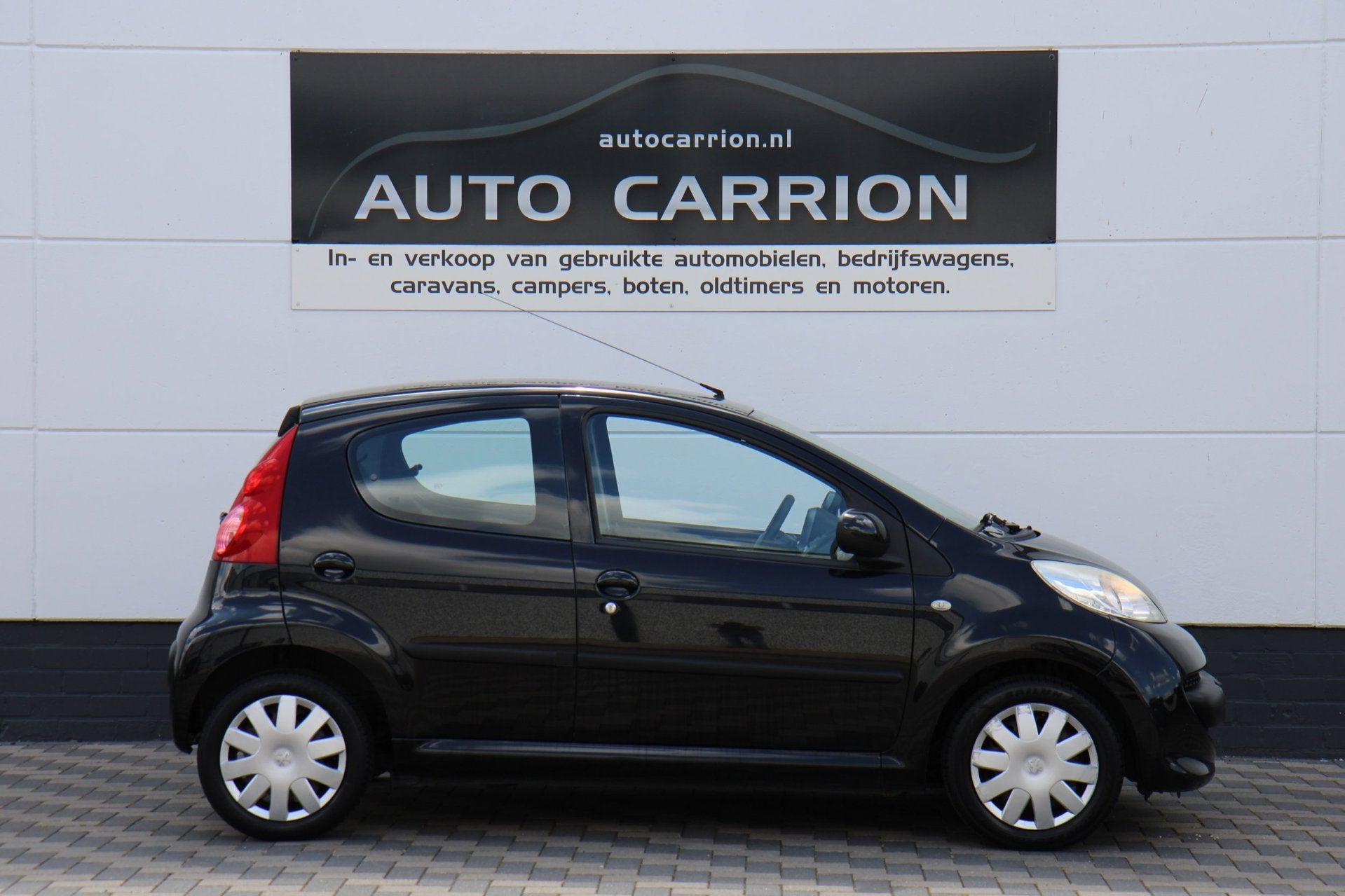 Peugeot 107 1.0-12V XS 5-Drs Airco Elek-Ramen APK 02-2027 NA, Voorwielaandrijving, Gebruikt, 4 stoelen, Origineel Nederlands