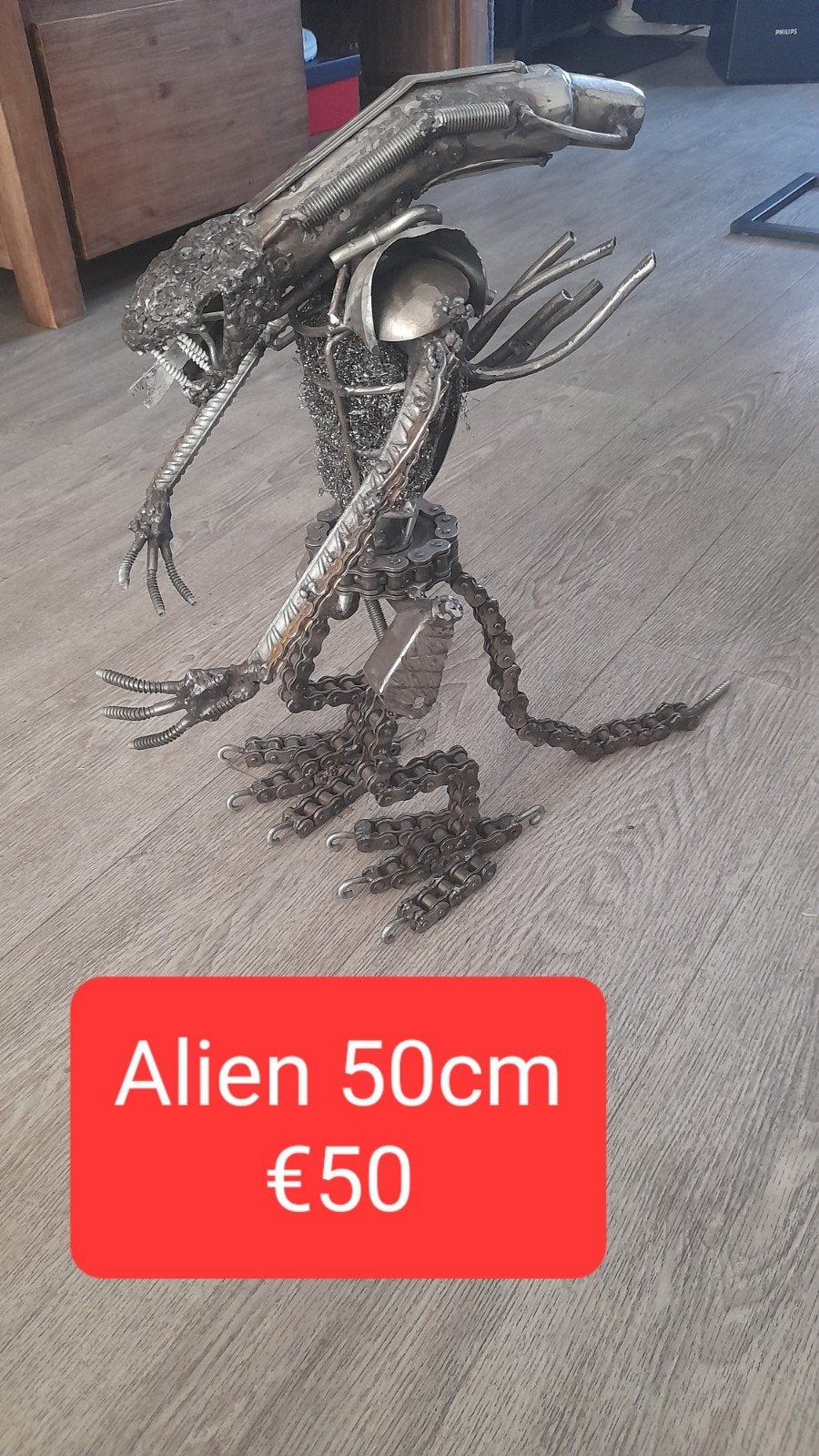 Alien ijzer handgemaakt, Ophalen