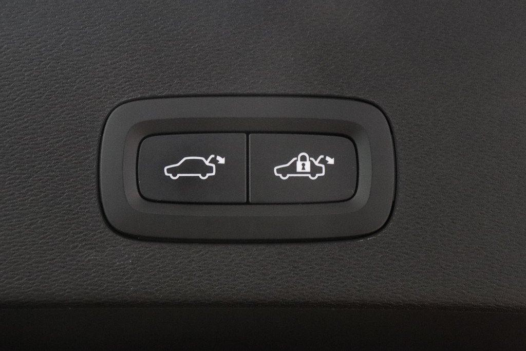 Volvo C40 Recharge Twin Intro Edition 78 kWh | Panoramadak |, Huisgarantie, Met garantie (alle), Automatische klimaatregeling