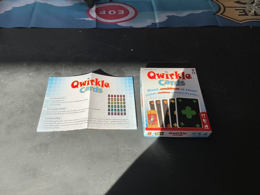 Qwirkle cards game 999, Ophalen of Verzenden, Zo goed als nieuw