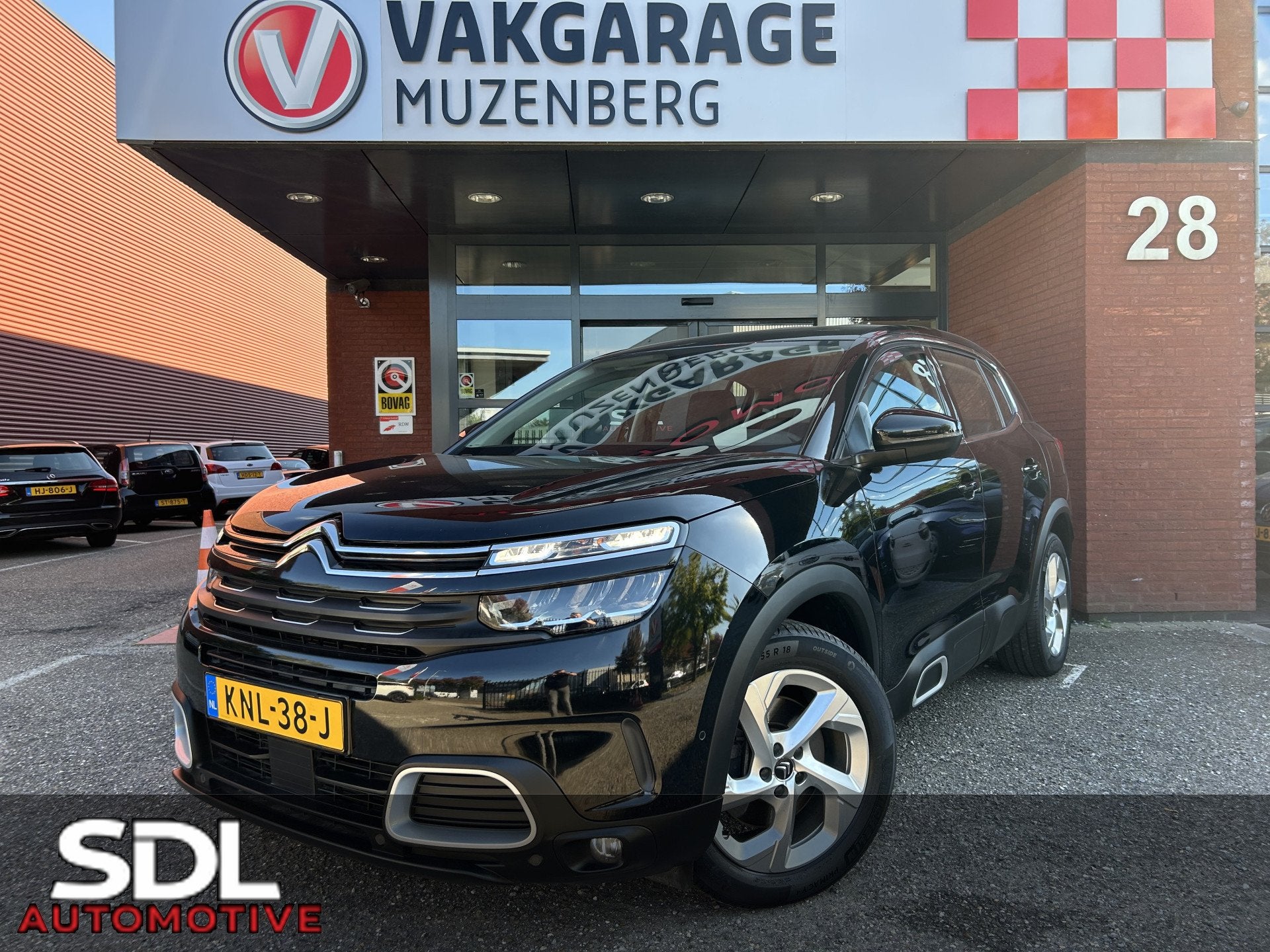 Citroën C5 Aircross 1.6 Plug-in Hybrid Feel SOH 94% // NAVI, Auto's, Dealer onderhouden, Gebruikt, Zwart, 4 cilinders