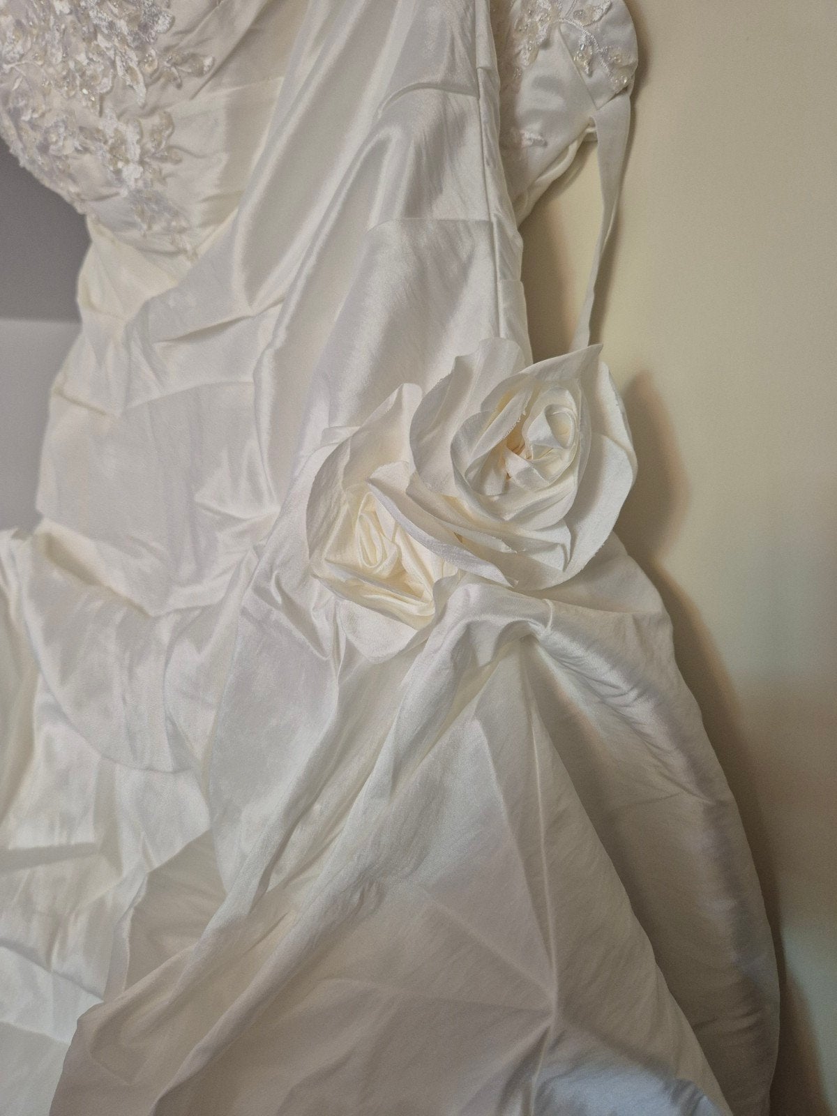 Trouwjurk met lintsluiting, maat 44-48, Kleding | Dames, Trouwkleding en Trouwaccessoires, Ophalen of Verzenden, Zo goed als nieuw