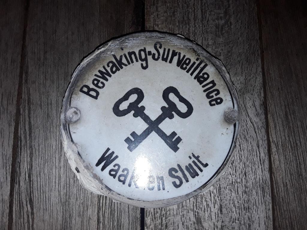 Emaille deurpostje. Antiek zeldzaam emaille bordje, Ophalen of Verzenden