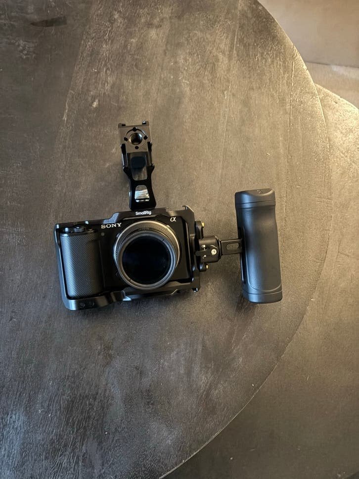 Sony ZV-E10 Vlogging Camera met Lens en Accessoires, Audio, Tv en Foto, Ophalen of Verzenden, Zo goed als nieuw, Sony, Geen optische zoom