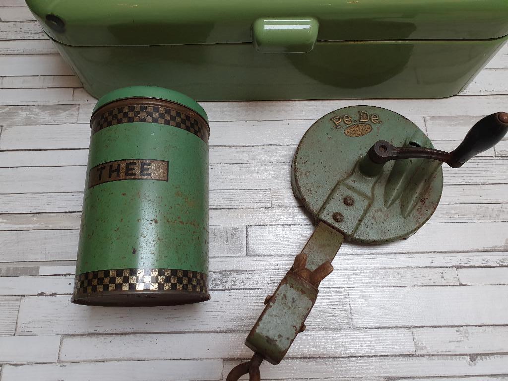 Antieke PeDe Reseda groene dubbele bonensnijder €9!!, Antiek en Kunst, Ophalen of Verzenden