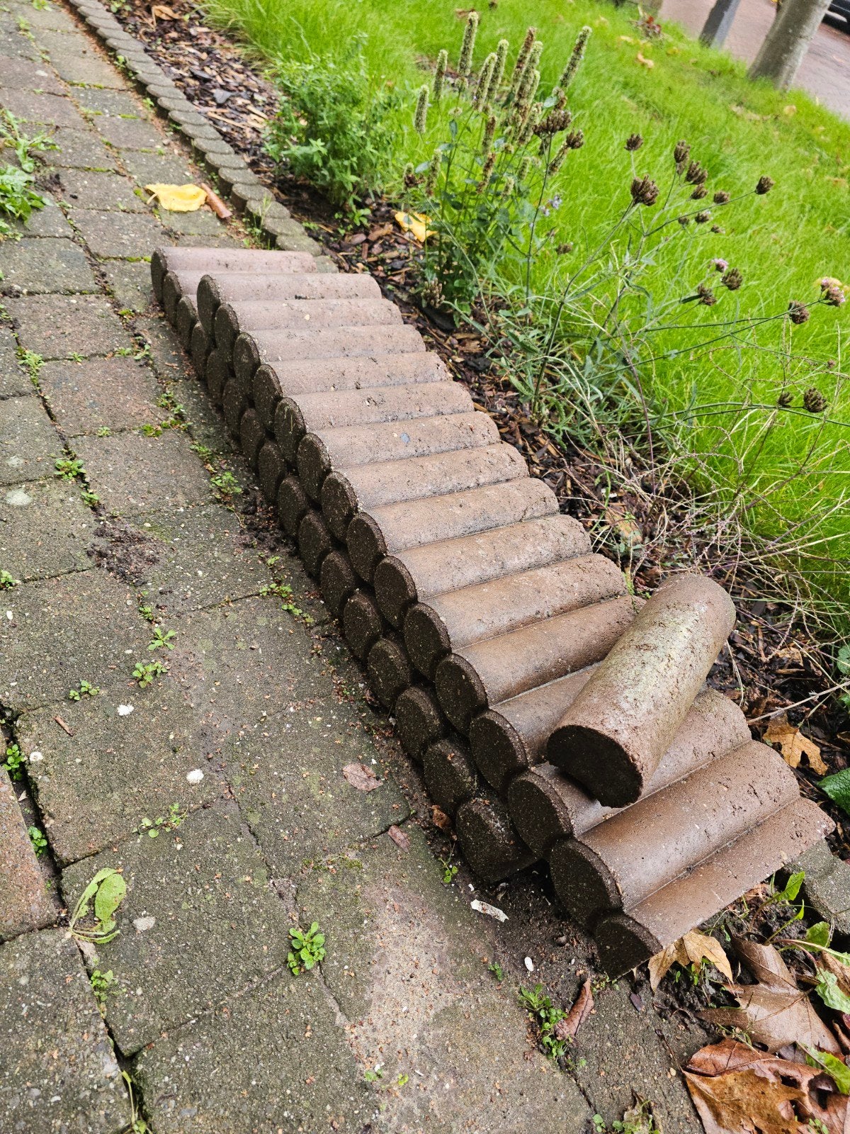 Betonnen border/palissade voor tuin of pad, Ophalen, Gebruikt, 100 tot 200 cm, Minder dan 25 cm