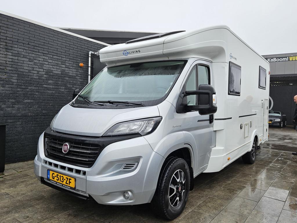 Fiat Ducato S-SERIES S 65 SL Camper*Adria opbouw (bj 2020), Middelblok 190
2831BR  GOUDERAK, NL, Buscamper of Camperbus, Reservewiel