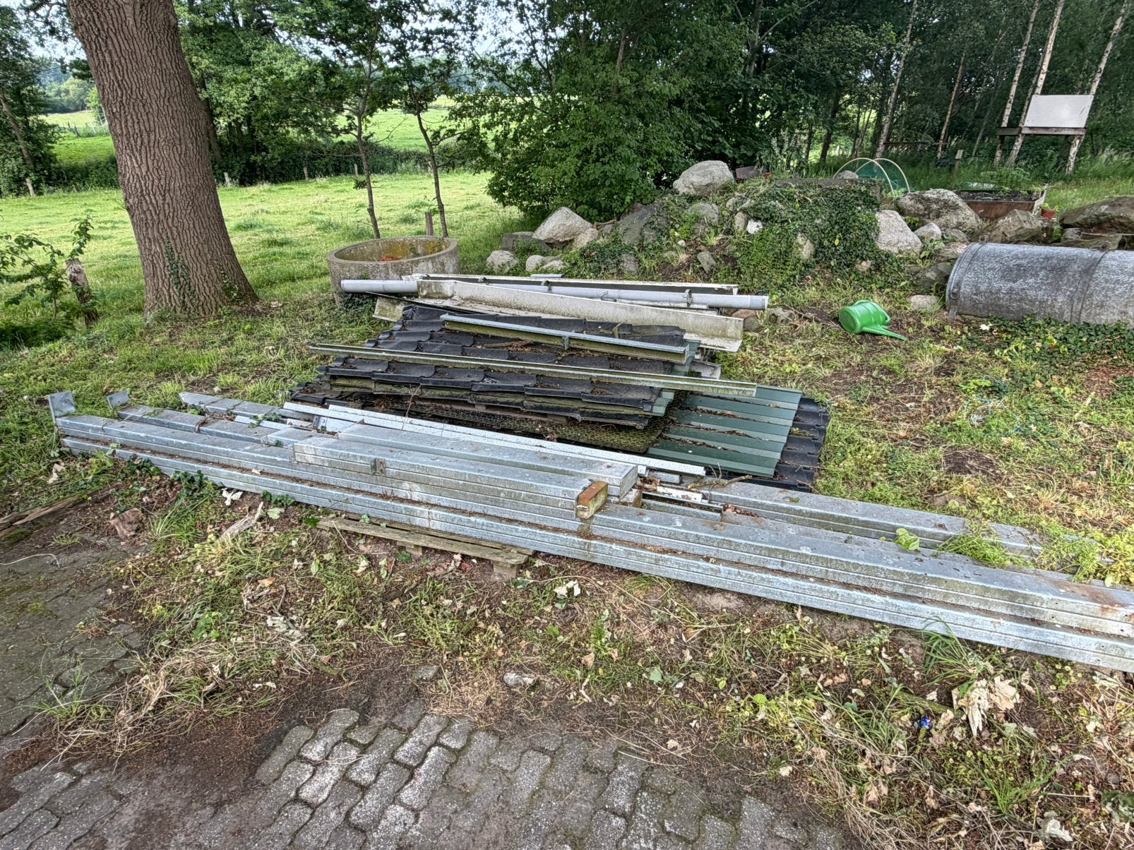 Afdak, Ophalen, Metaal, 15 m² of meer, Dakpannen